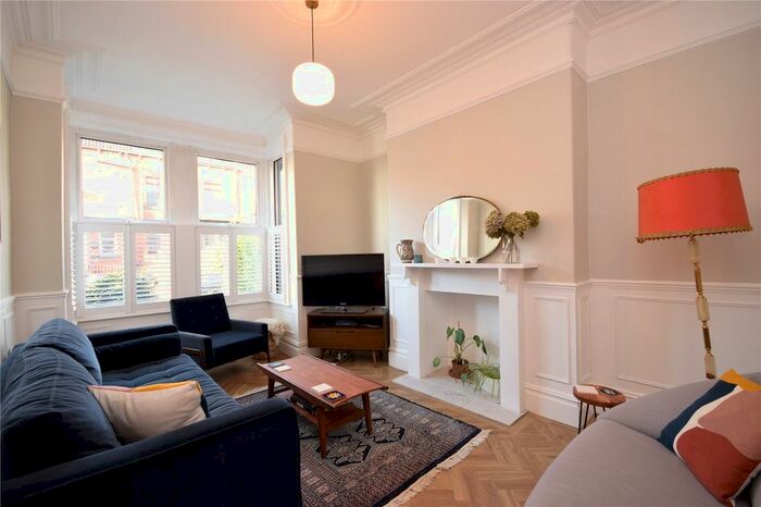 4 Bedroom Semi-Detached House To Rent In Morris Grove, Kirkstall, Leeds, LS5