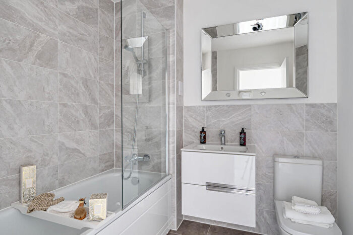 2 Bedroom Semi-Detached House For Sale In Willow Fields, Cranleigh, GU6