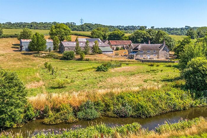 6 Bedroom Farmhouse For Sale In Westwater, Axminster, EX13