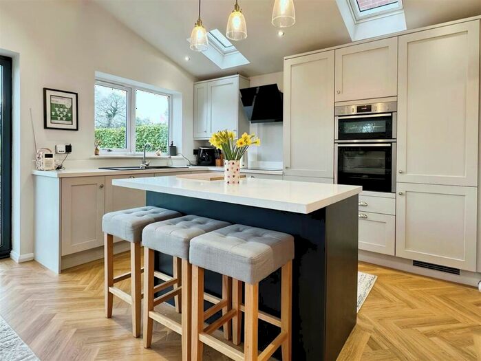 3 Bedroom Link Detached House For Sale In High View Road, Endon, Staffordshire, ST9