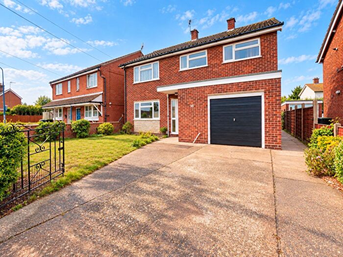 4 Bedroom Detached House For Sale In Grange Road, Felixstowe, IP11