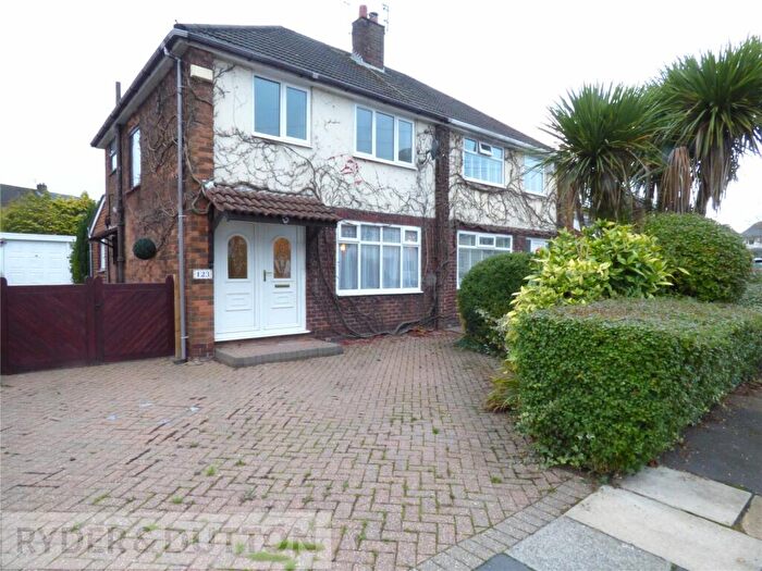 3 Bedroom Semi-Detached House To Rent In Mossway, Middleton, Manchester, Greater Manchester, M24