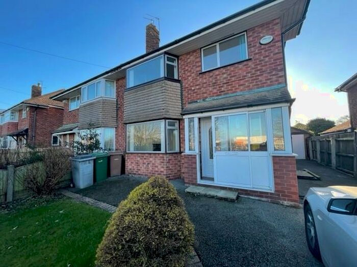 3 Bedroom Semi-Detached House To Rent In Frankby Road, West Kirby, Wirral, CH48
