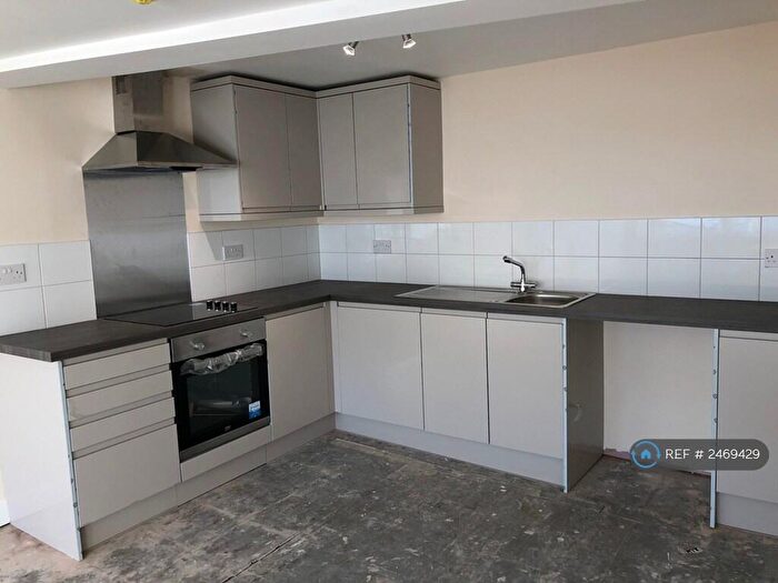 1 Bedroom Flat To Rent In Market Place, Mansfield, NG18