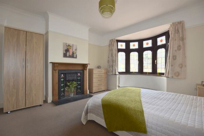 Studio To Rent In Arbuthnot Lane, Bexley, Kent, DA5