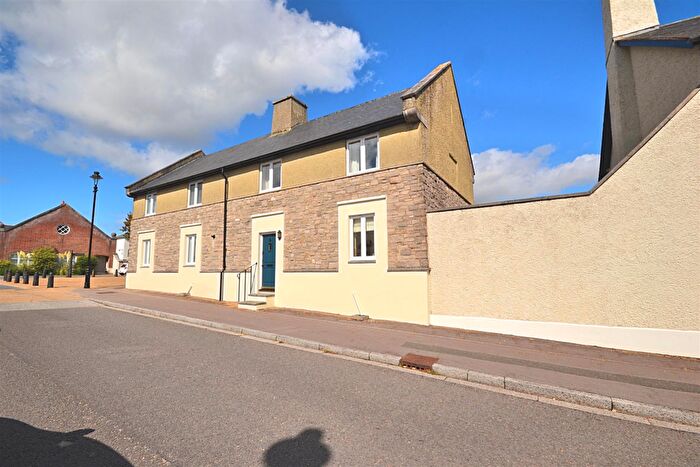 2 Bedroom Semi-Detached House For Sale In Bridport Road, Dorchester, DT1