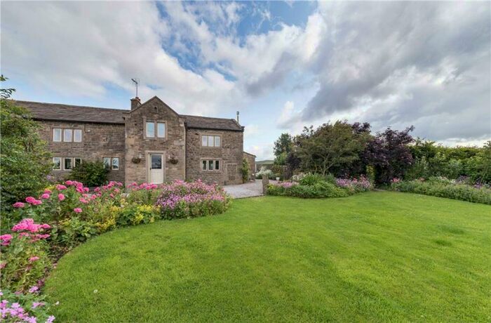 3 Bedroom Farm House To Rent In High Cow House Farm, Winterburn, North Yorkshire, BD23