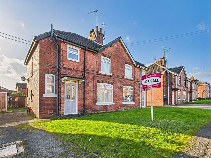 3 Bedroom Semi Detached House For Sale In Poplar Street, Ollerton, NG22