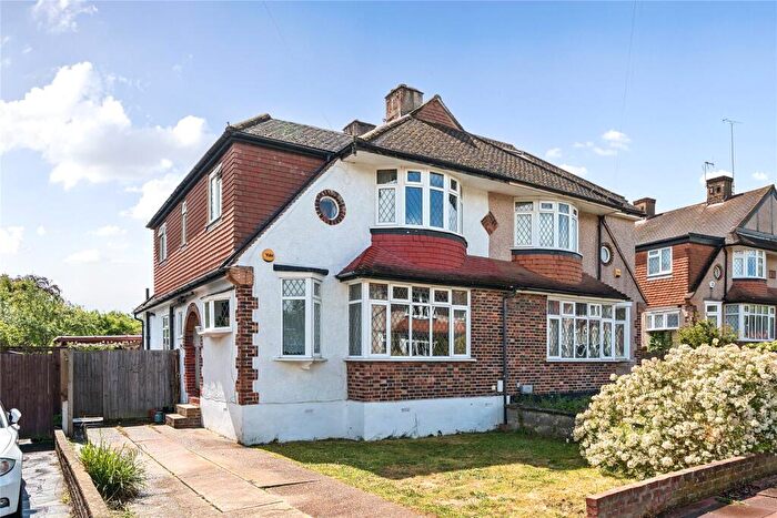 4 Bedroom Semi-Detached House For Sale In Courtfield Rise, West Wickham, BR4