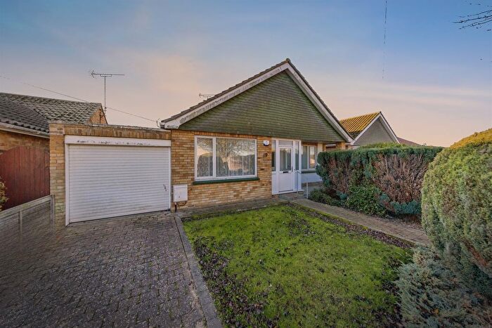 3 Bedroom Detached Bungalow For Sale In Grenfell Avenue, Holland-On-Sea, Clacton-On-Sea, CO15