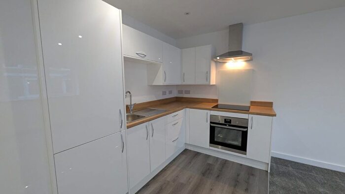 1 Bedroom Flat To Rent In Percy Street, Hull, HU2