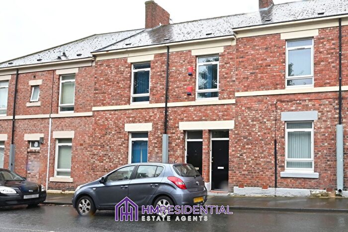 2 Bedroom Flat To Rent In Longley Street, Newcastle Upon Tyne, Tyne And Wear, NE4