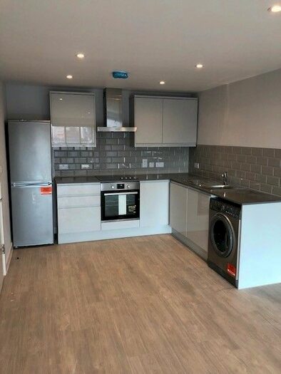 2 Bedroom Flat To Rent In London Road, London, HA9
