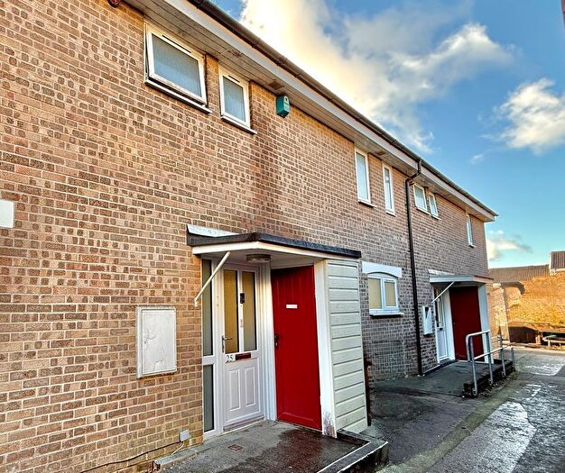 3 Bedroom Terraced House For Sale In Keswick Crescent, Plymouth, PL6