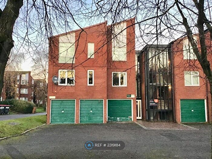 2 Bedroom Flat To Rent In Deercote, Telford, TF3