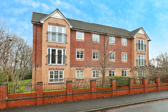 2 Bedroom Flat For Sale In Carriage Drive, Hartford, Northwich, CW8