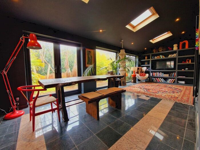 4 Bedroom Detached House To Rent In Okebourne Park, Liden, Swindon, SN3