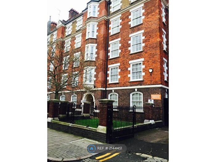 3 Bedroom Flat To Rent In Scott Ellis Gardens, London, NW8