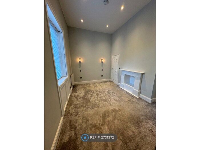 1 Bedroom Flat To Rent In Elmfield House, Doncaster, DN1