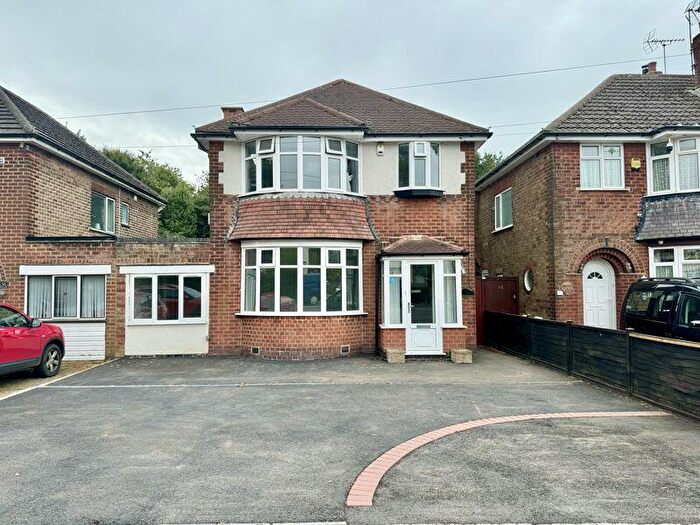 3 Bedroom Detached House To Rent In Broom Leys Road, Coalville, LE67