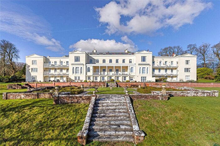 3 Bedroom Flat For Sale In Swan Green, Emery Down, Lyndhurst, Hampshire, SO43
