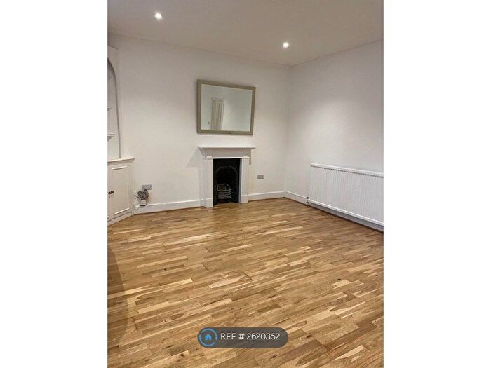 2 Bedroom Flat To Rent In Perham Rd, London, W14