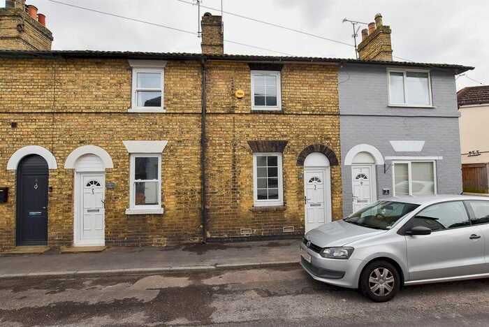 3 Bedroom Terraced House To Rent In Bush Row, Aylesford, ME20