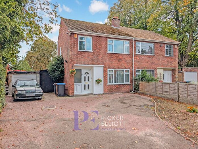 3 Bedroom Semi-Detached House For Sale In High Street, Earl Shilton, LE9
