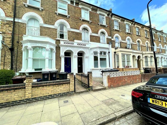 3 Bedroom Flat To Rent In Digby Crescent, Finsbury Park, N4