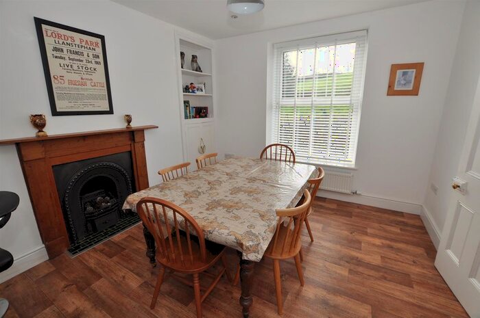 4 Bedroom Property To Rent In Llansteffan, Carmarthen, SA33