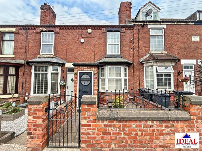 2 Bedroom Terraced House For Sale In Bentley Road, Doncaster, DN5