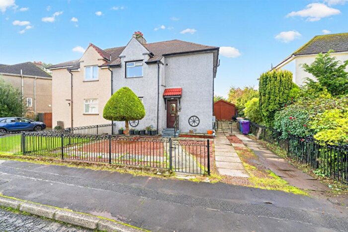 3 Bedroom Semi-Detached House For Sale In David Gage Street, Kilwinning, KA13