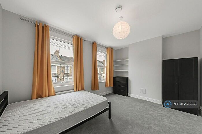 5 Bedroom Terraced House To Rent In Kincaid Road, London, SE15