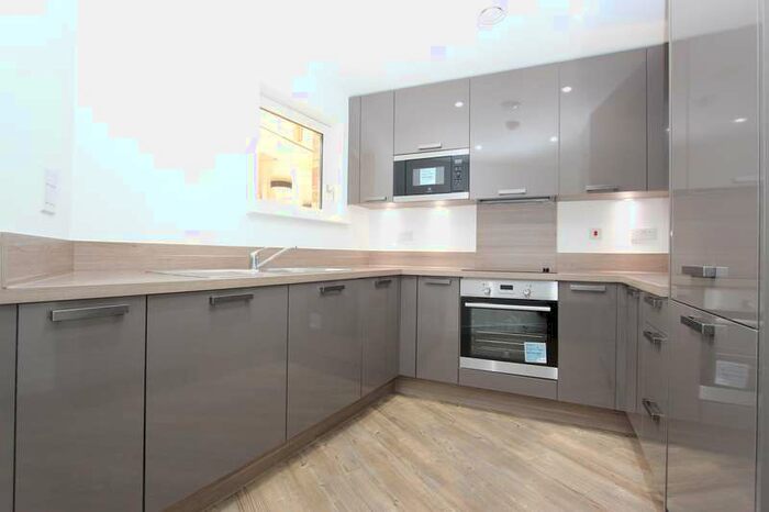 1 Bedroom House To Rent In Blondin Way, London, Greater London, SE16