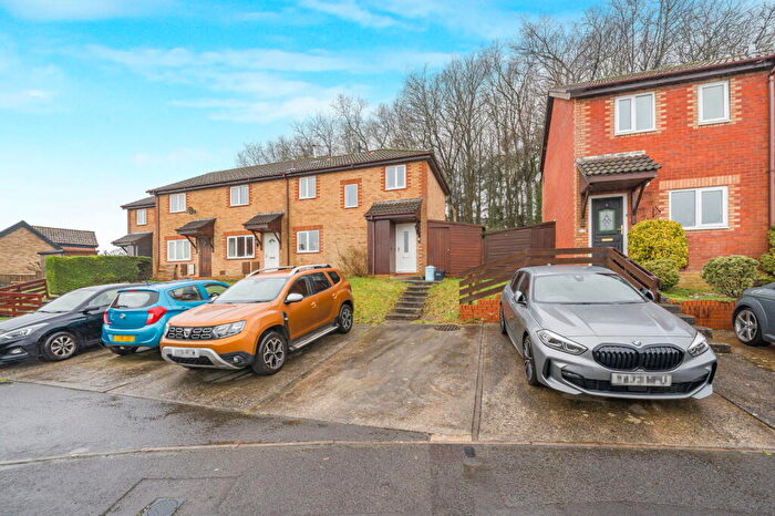 3 Bedroom Semi Detached House For Sale In Oak Tree Court, Brackla, Bridgend, CF31