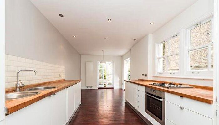 4 Bedroom Terraced House To Rent In Priory Park Road, Queen's Park, London, NW6