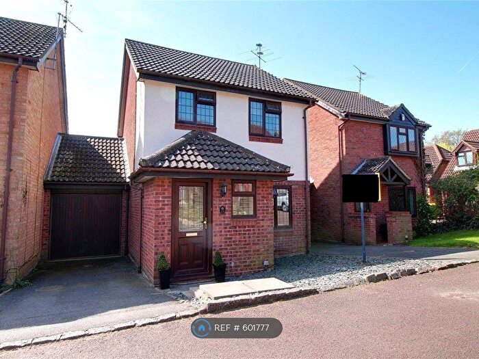 3 Bedroom Detached House To Rent In Worrall Way, Lower Earley, Reading, RG6