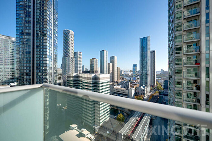 1 Bedroom Apartment For Sale In Pan Peninsula Square, Canary Wharf, E14
