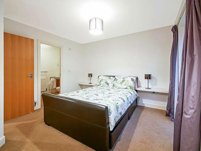 3 Bedroom Terraced House For Sale In Craigend Close, Anniesland, Glasgow, G13