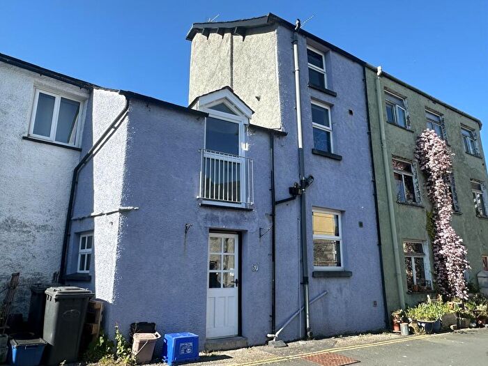 3 Bedroom Terraced House To Rent In The Gill, Ulverston, Cumbria, LA12