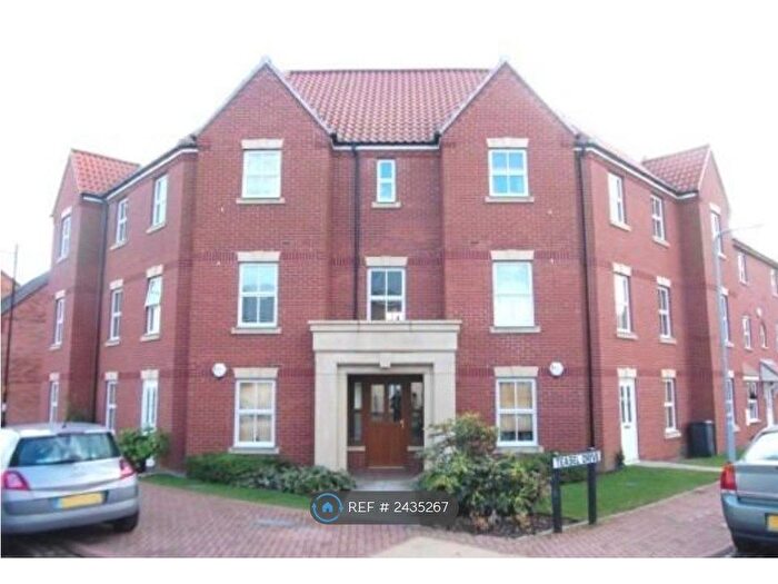 2 Bedroom Flat To Rent In Ironwood Avenue, Desborough, Kettering, NN14