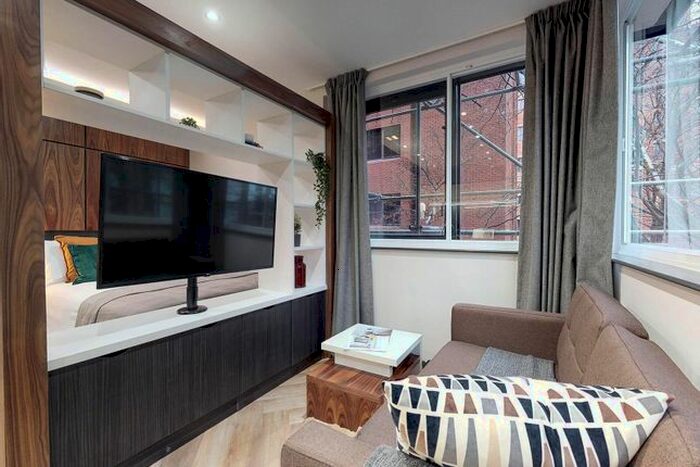 Studio To Rent In Belgrave Street, Leeds, LS2