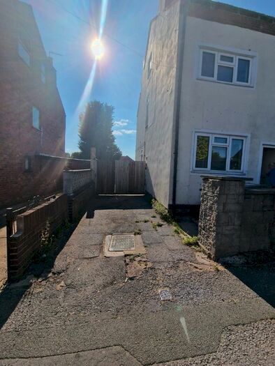 3 Bedroom Semi-detached House To Rent In Victoria Street, South Normanton, Alfreton, DE55