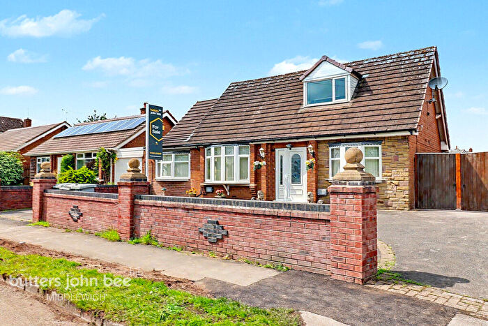 4 Bedroom Detached Bungalow For Sale In Long Lane South, Middlewich, CW10