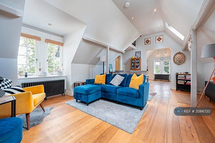 2 Bedroom Flat To Rent In Beau Apartments, Beckenham, BR3