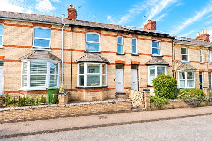3 Bedroom Terraced House For Sale In Lime Grove, Bideford, Devon, EX39