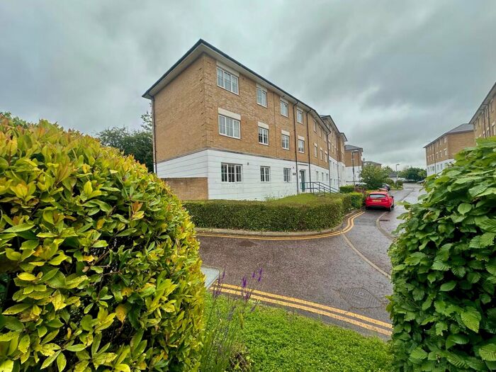 2 Bedroom Apartment To Rent In The Yard, Braintree, CM7