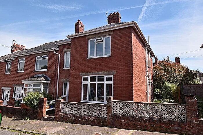 4 Bedroom End Of Terrace House For Sale In Saxon Road, Heavitree, Exeter, EX1