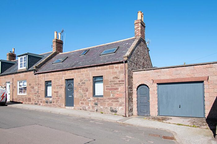 3 Bedroom Semi-detached House For Sale In Townhead, Inverbervie, Montrose, DD10