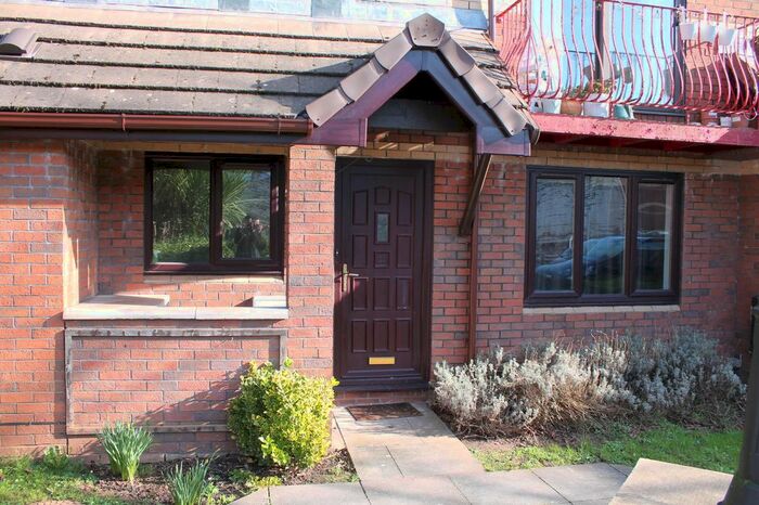 2 Bedroom Flat To Rent In Severn Grove, Pontcanna, Cardiff CF11